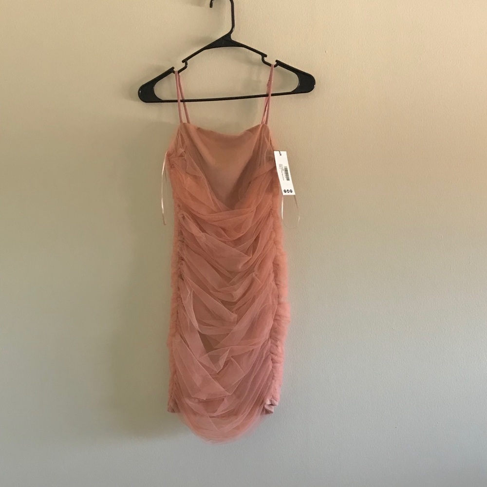 BOOHOO Body-con style mini dress/Blush pink dress